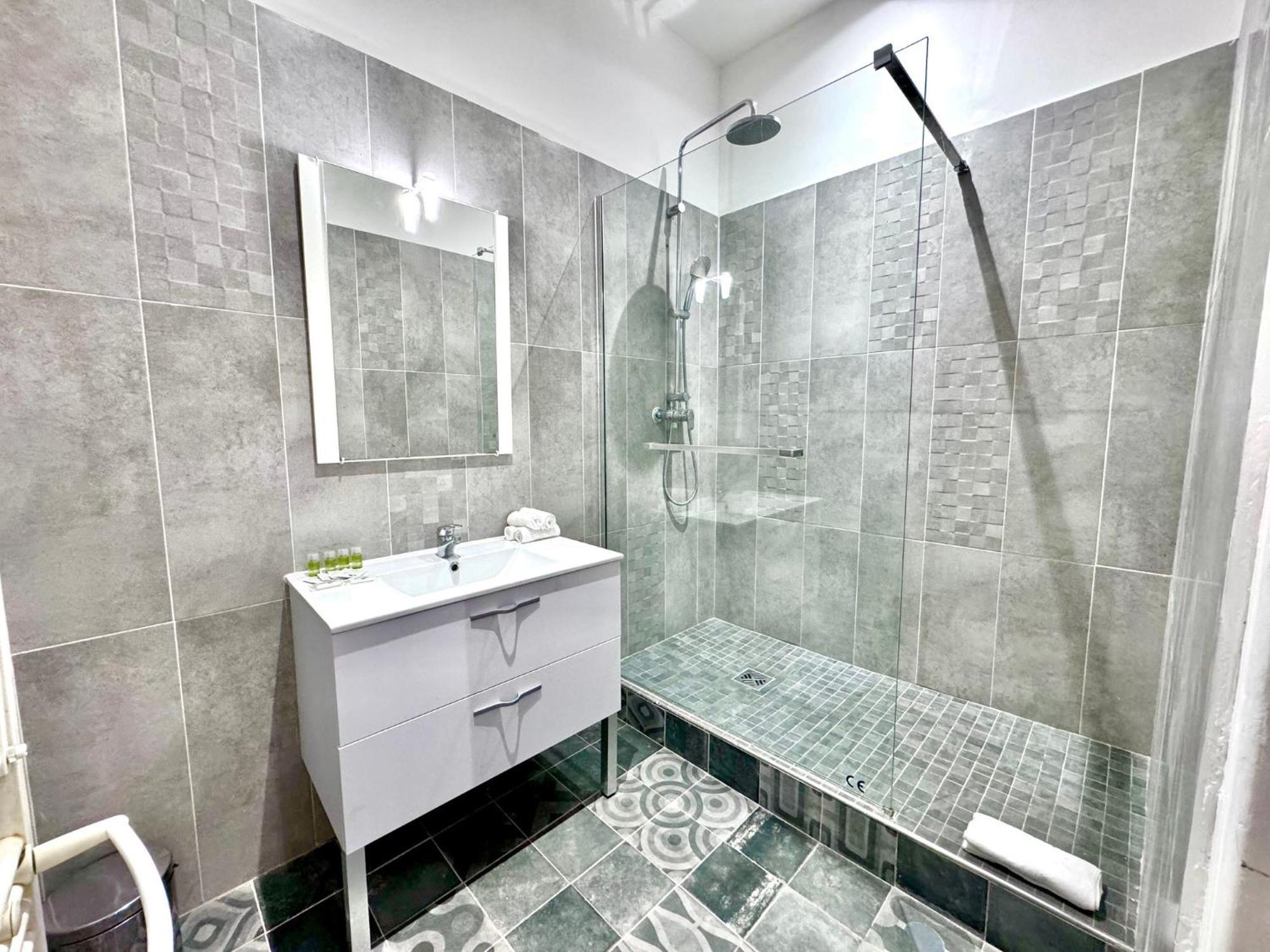 Aparthotel Riviera - Pont Vieux 2 - Old Town - Charm 2 Bedrooms Apartement Ac - 5Mn Beach Nizza Exterior foto
